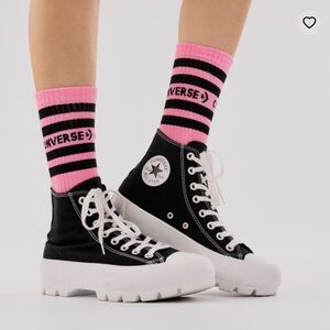 Womens Converse Chuck Taylor All Star Hi Lugged Sneaker - Black size 6.5